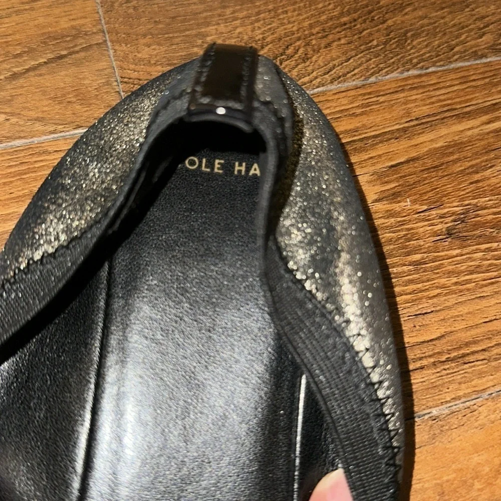 Cole Haan Ballet Flat in Black Patent / Metallic Gold